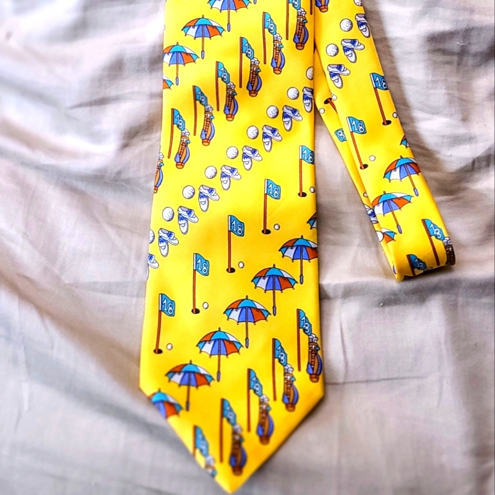 Golden Golf Themed Windsor Tie By The Tie Rack Golf Themed Tie